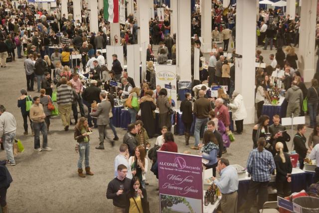 Expo attendees visit hundreds of winemakers at a Grand Tasting. (Photo: Scarpetta Photography) Expo attendees visit hundreds of winemakers at a Grand Tasting. (Photo: Scarpetta Photography)